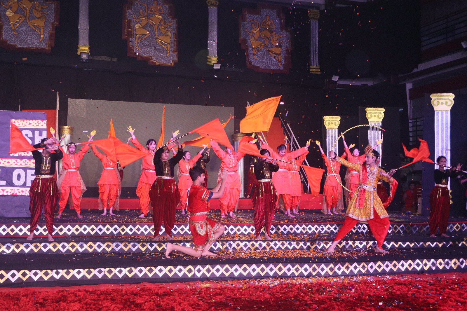 रंगारंग प्रस्तुतियों से छात्रों ने शीलिंग हाउस के एक्ला 2025 को बनाया अविस्मरणीय